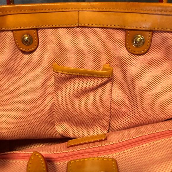 Dooney & Bourke Cindy tote - Picture 7 of 8